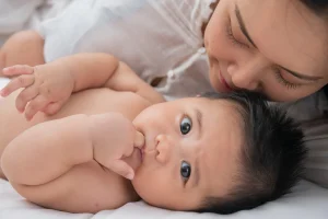How does natural body butter benefit young children’s skin health?
