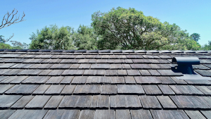 5 Practical Benefits of Composite Cedar Shingles