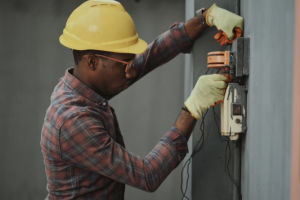 5 Benefits Of Letting A Professional Maintain Your Home Appliances 