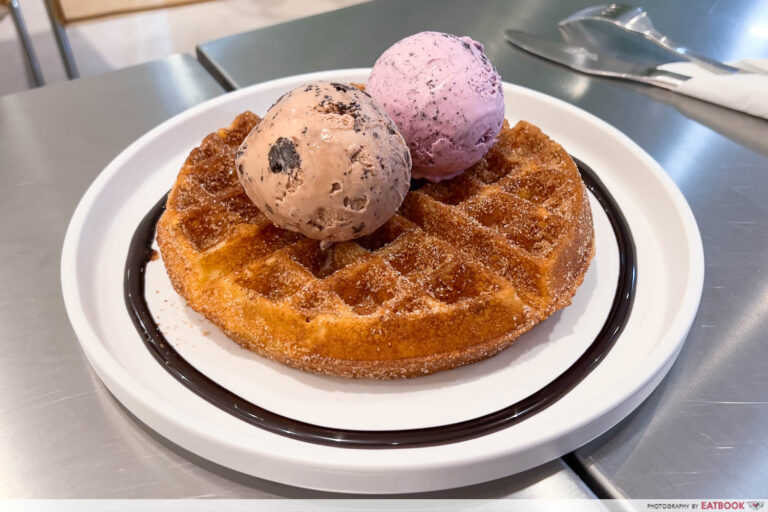 Best gelato and waffle cafés across Düsseldorf