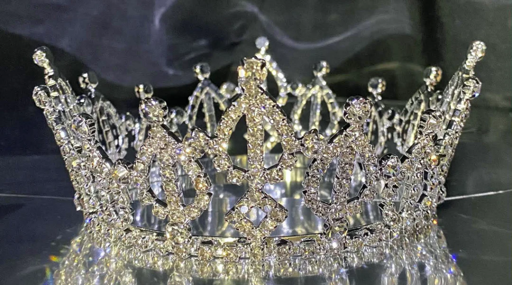 How Rhinestone Crowns Can Transform Your Wedding or Prom Outfit