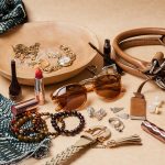 Weak Outfit Finishing – Add Accessories for Better Balance